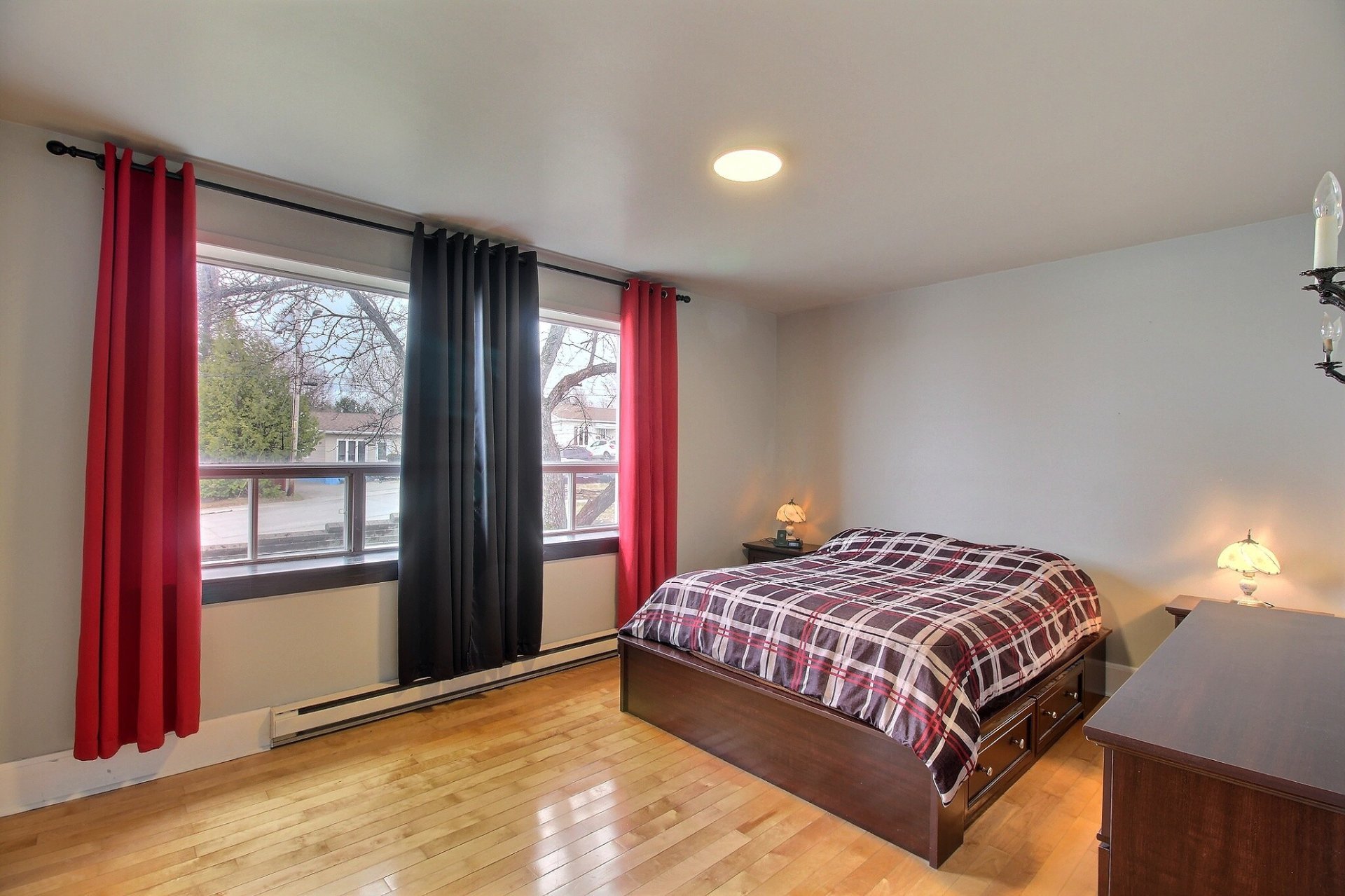 Chambre à coucher principale