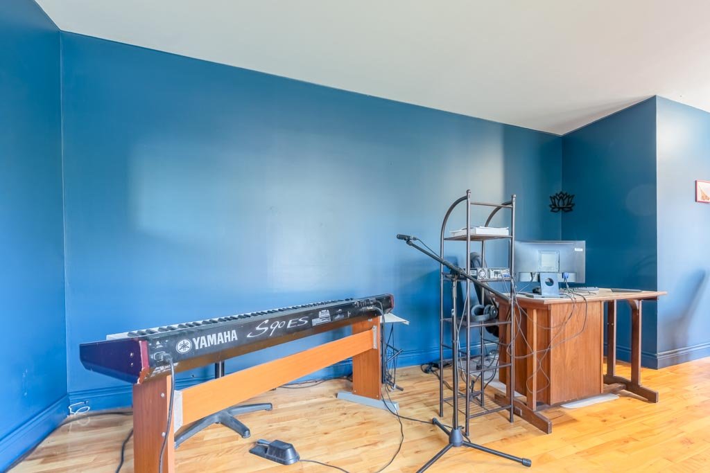 Salon