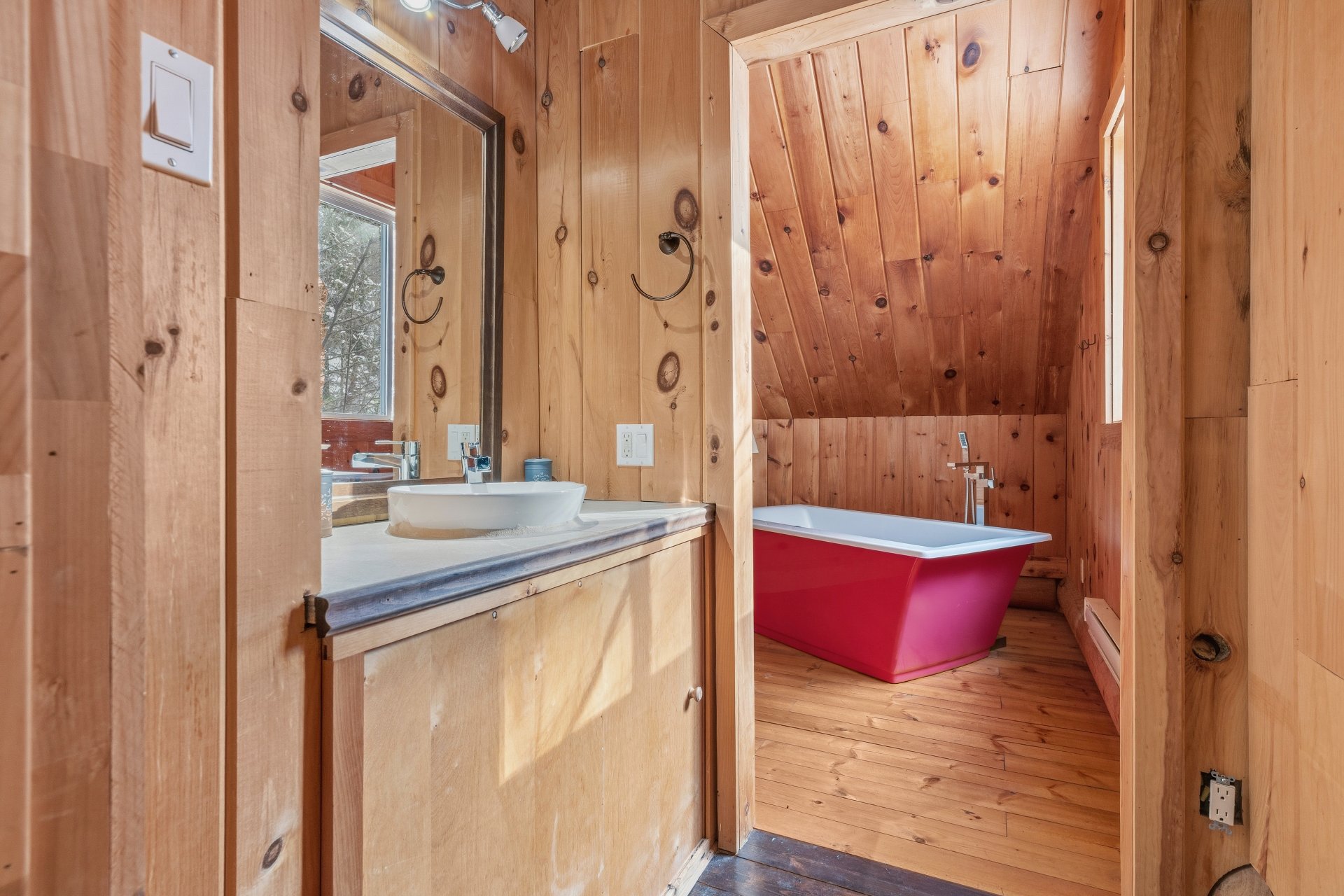 Salle de bains attenante à la CCP