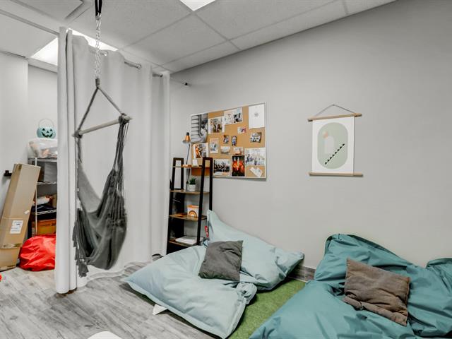 Salon