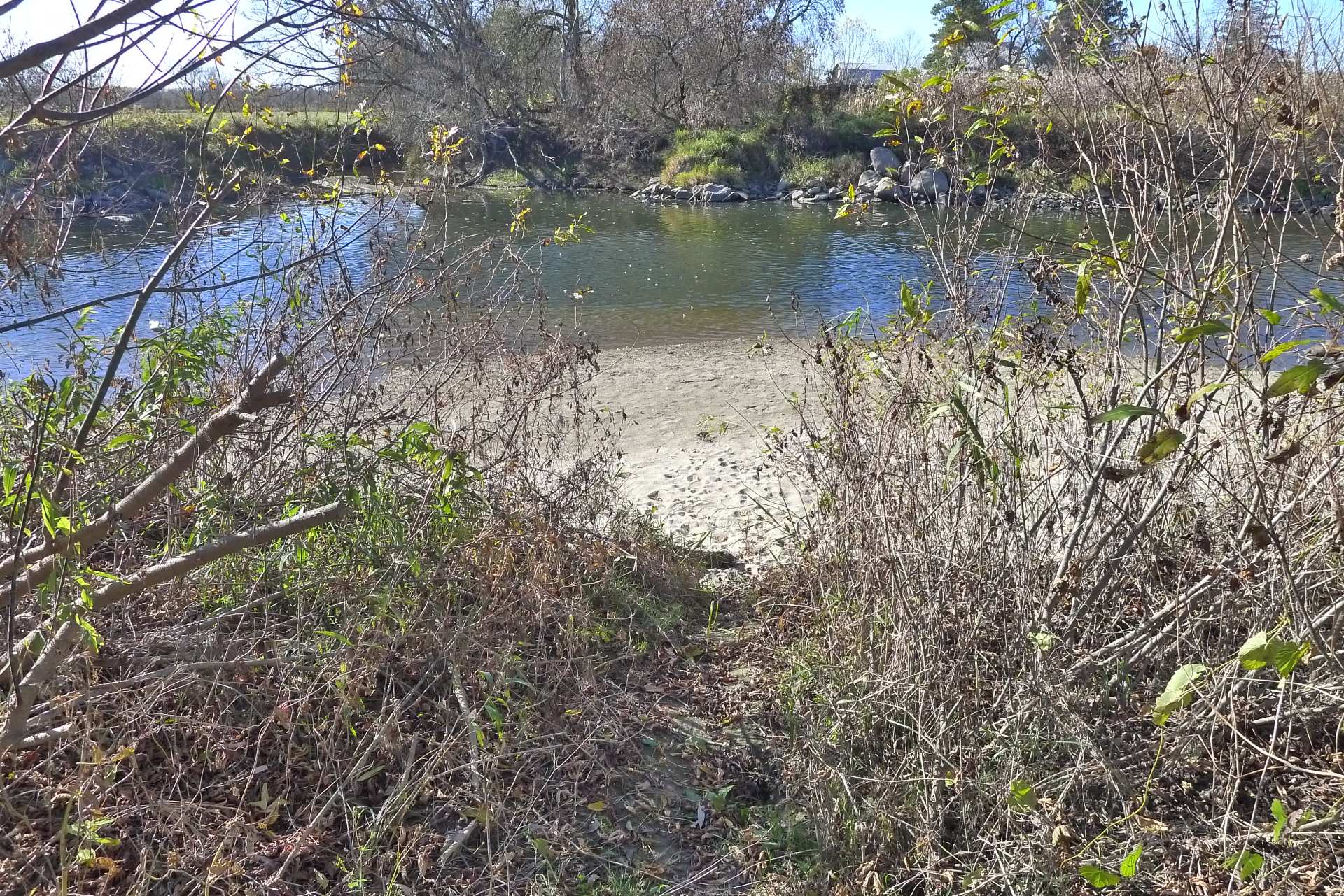 Access to a body of water