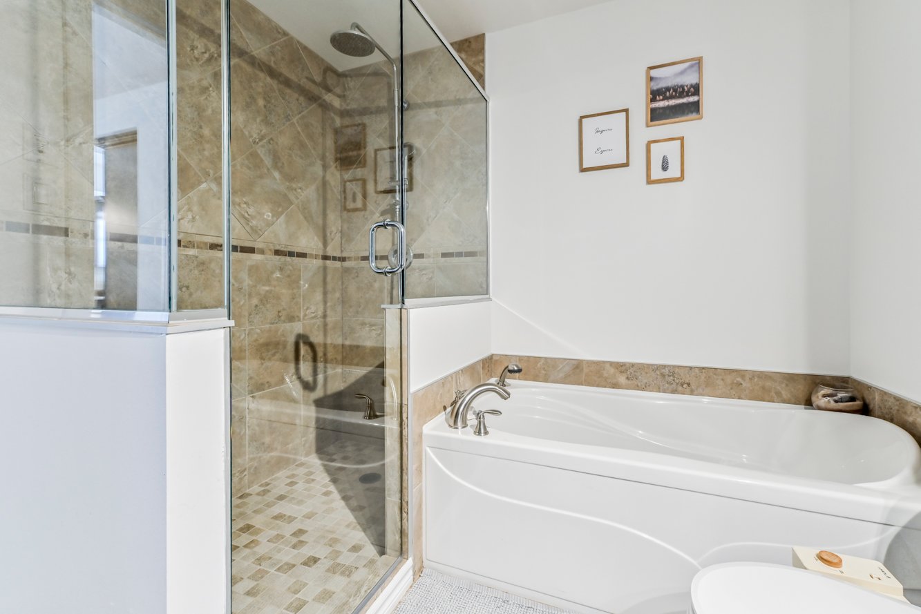 Douche céramique et bain