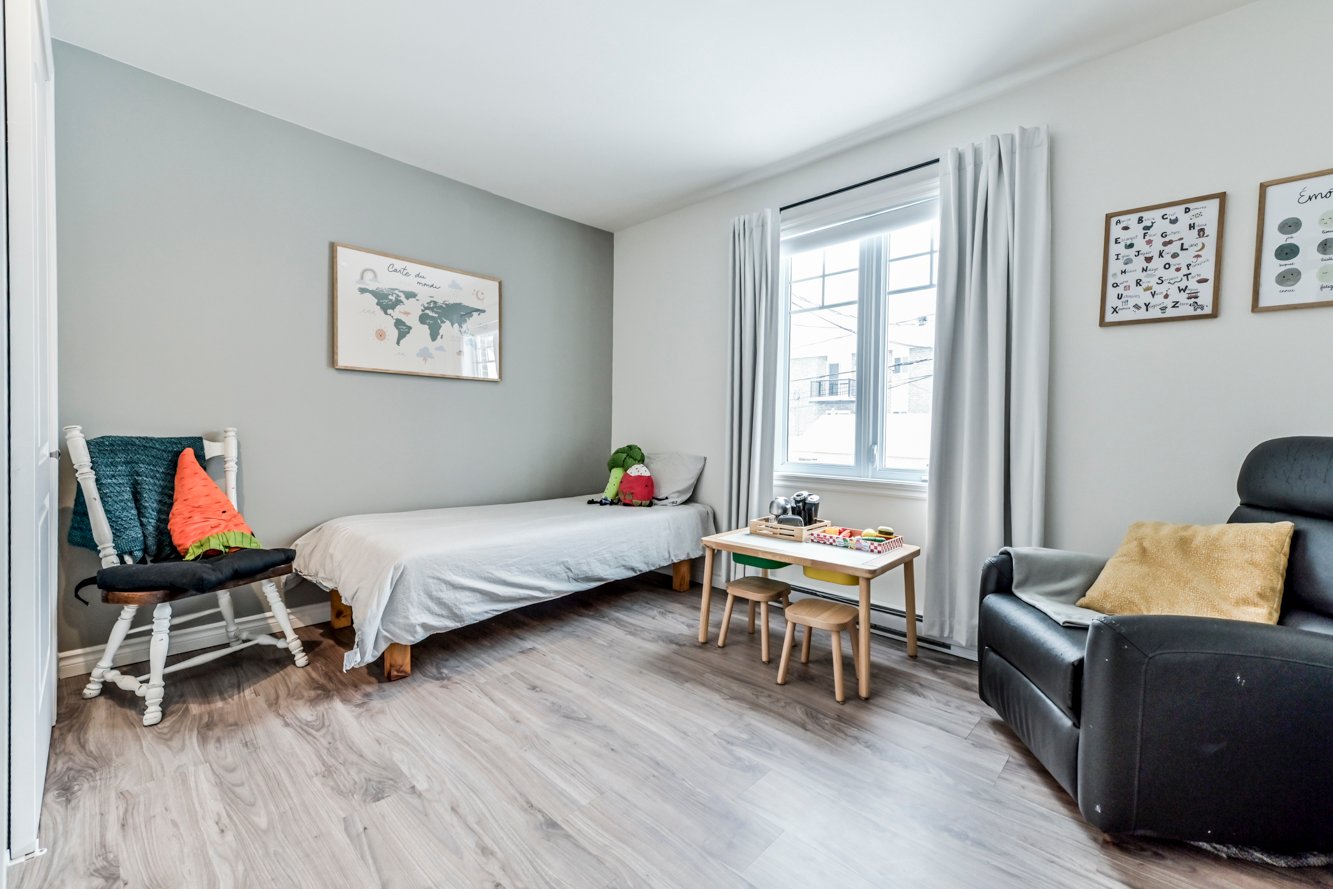 Seconde chambre de belles dimensions