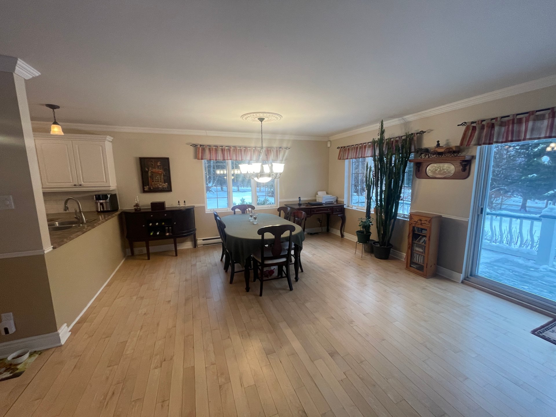 Dining room
