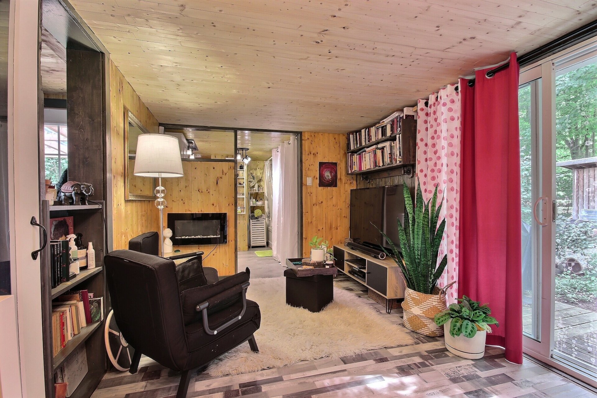 Salon