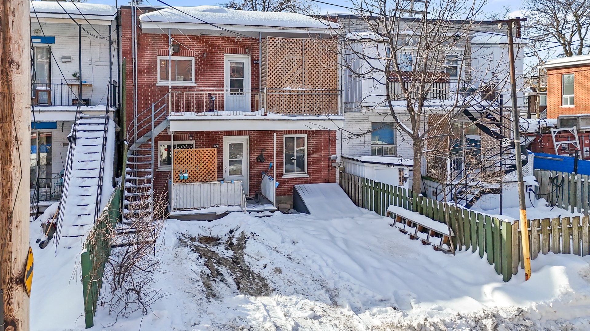 2 espaces de stationnement