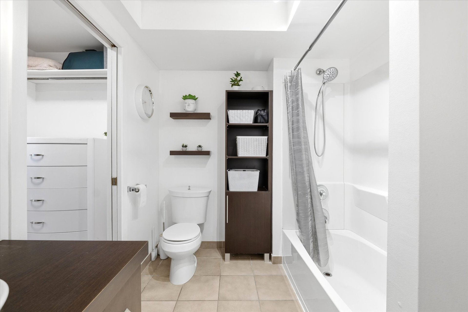 Salle de bains attenante à la CCP