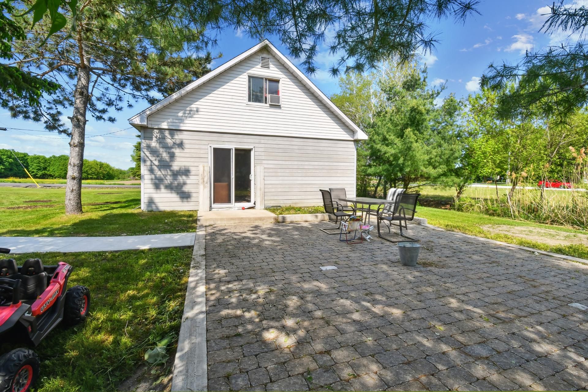 Extérieur été à titre indicatif