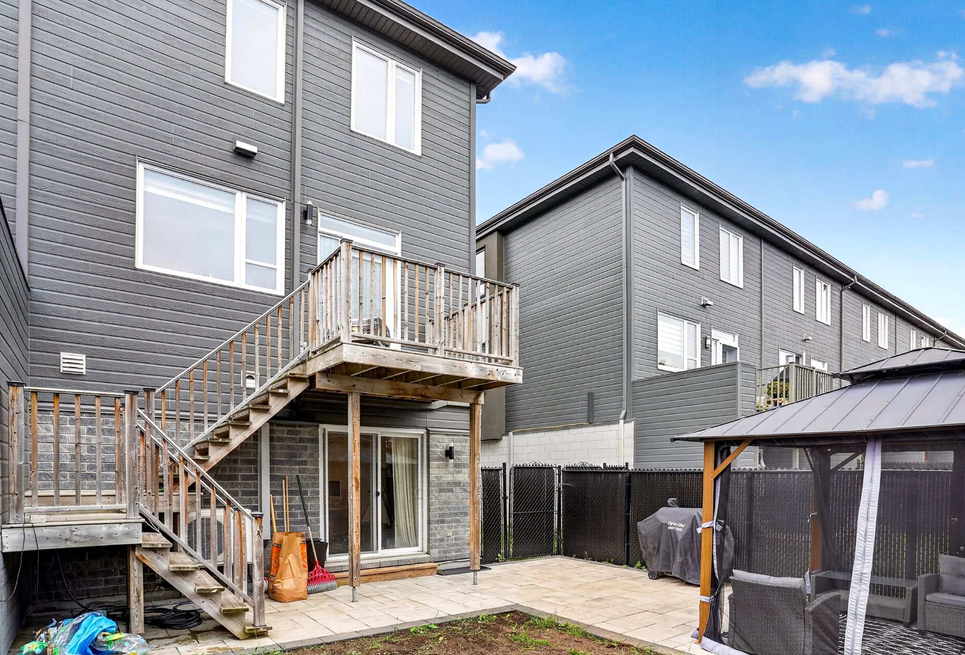 Face arrière
