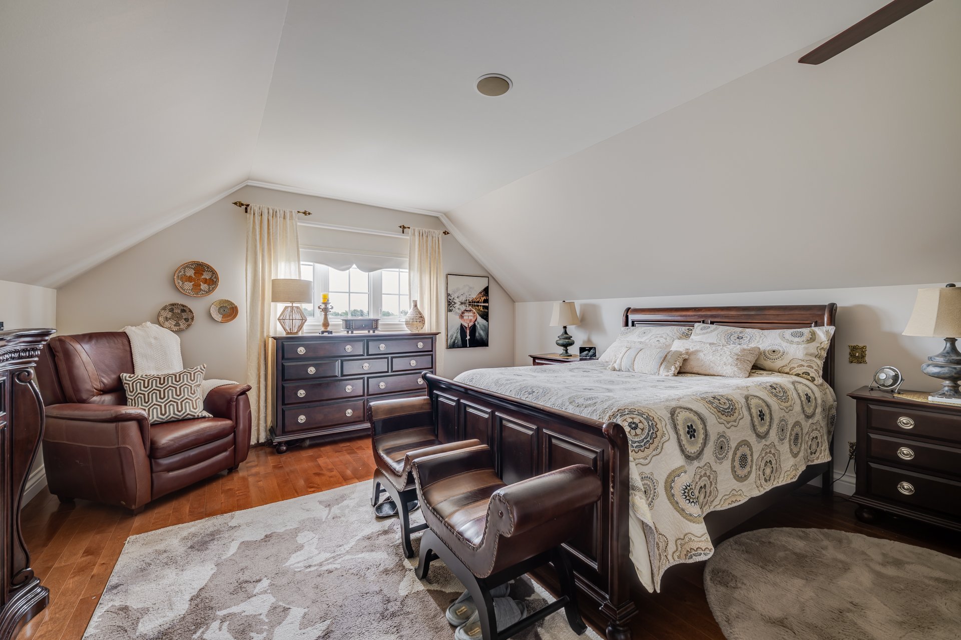 Primary bedroom