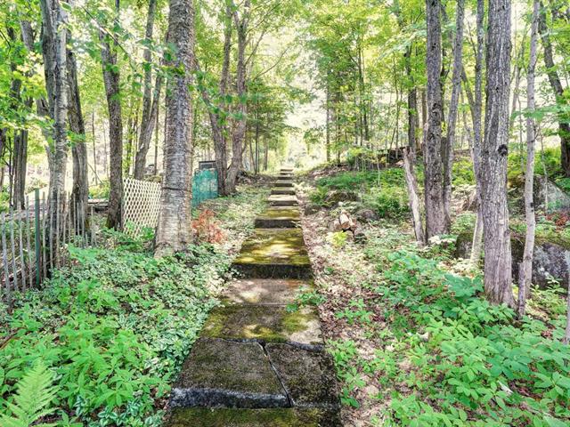 Access to a body of water