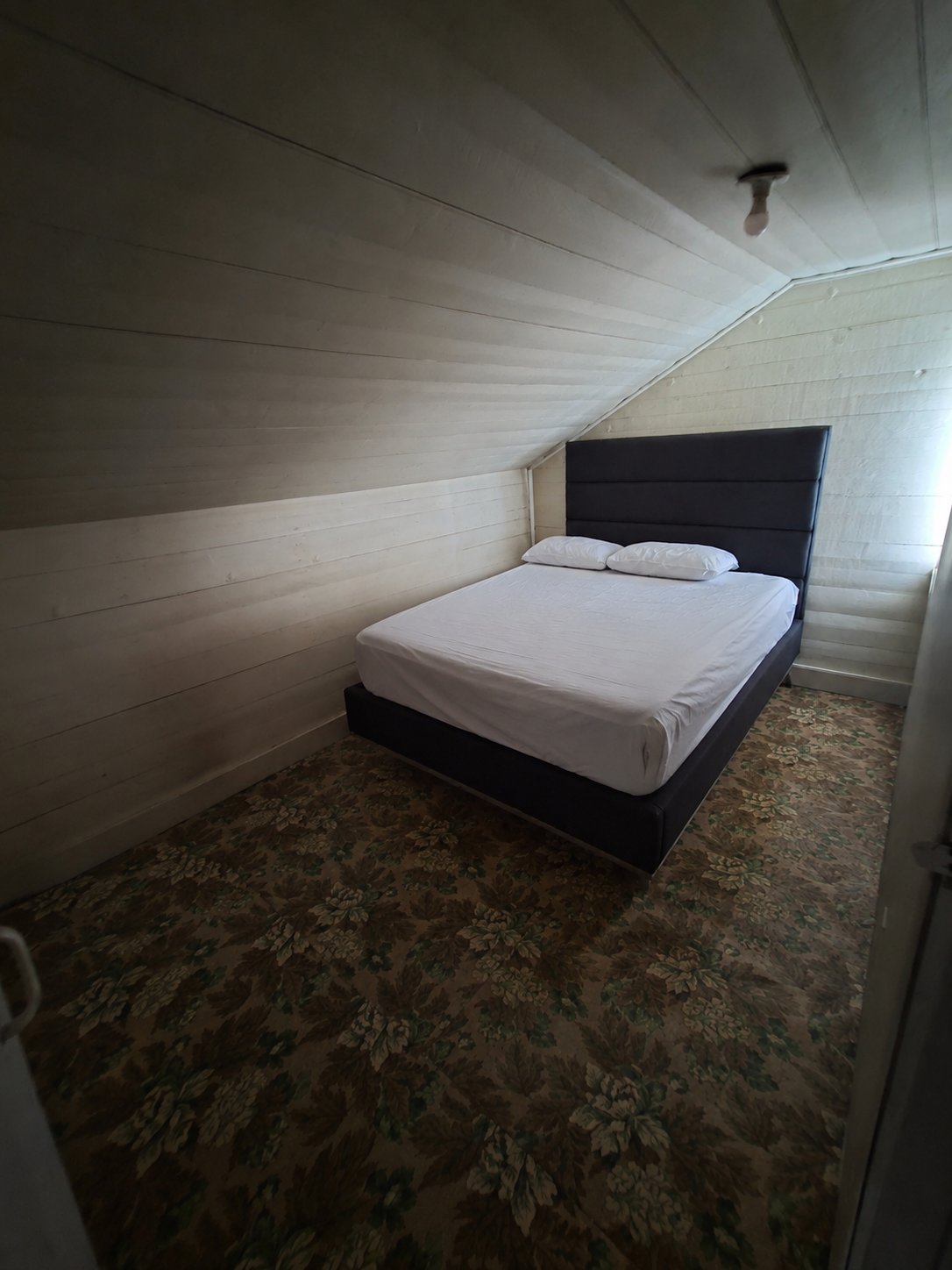 Chambre a coucher 1
