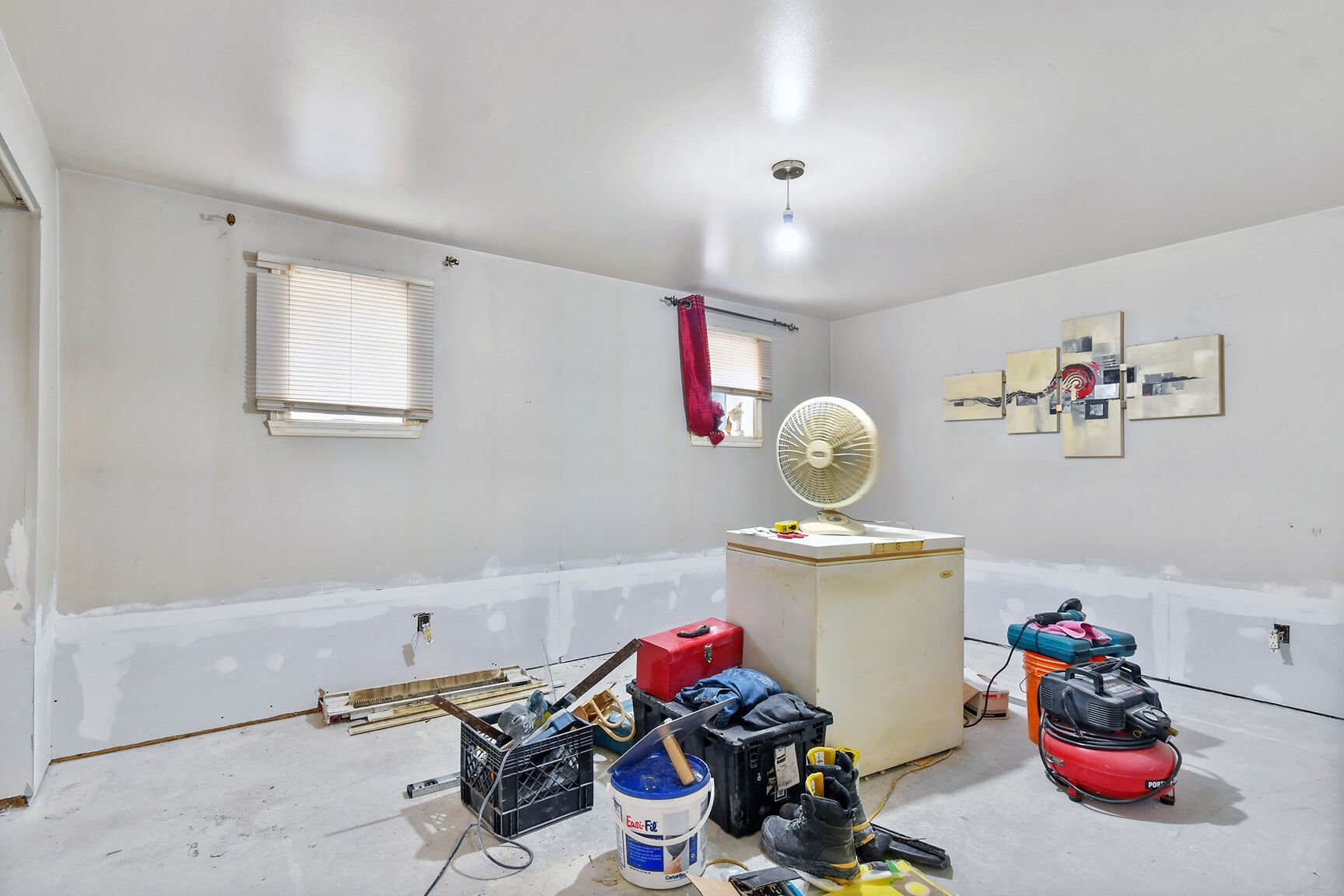 Logement 180 , présentement en rénovation