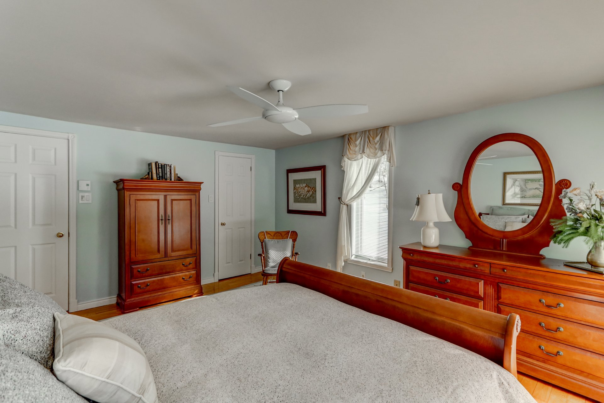 Primary bedroom