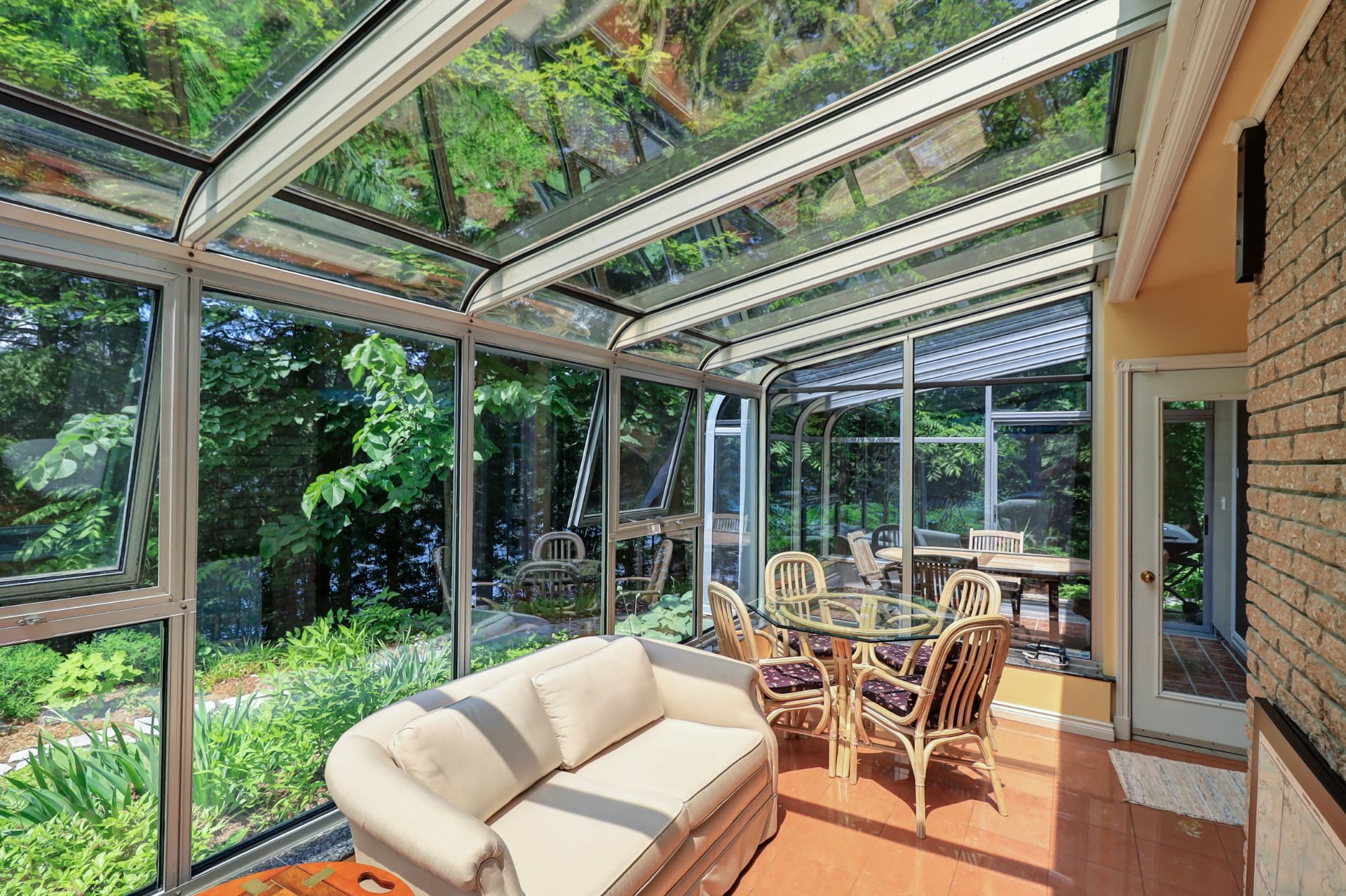 Solarium/Sunroom