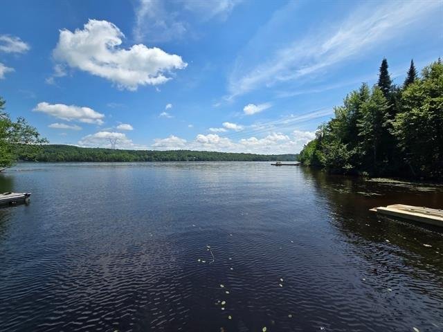 Accès au plan d'eau