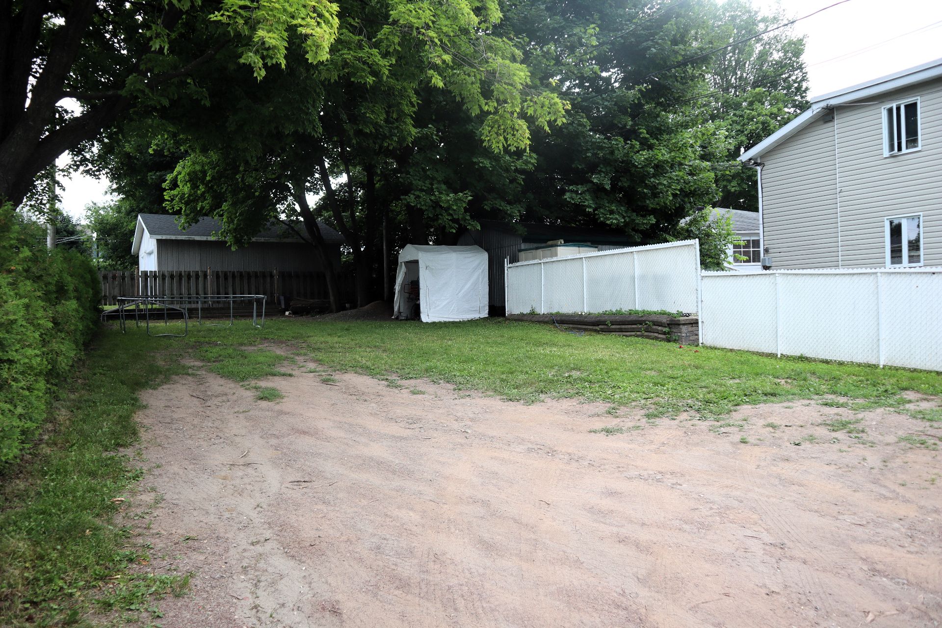 Land/Lot
