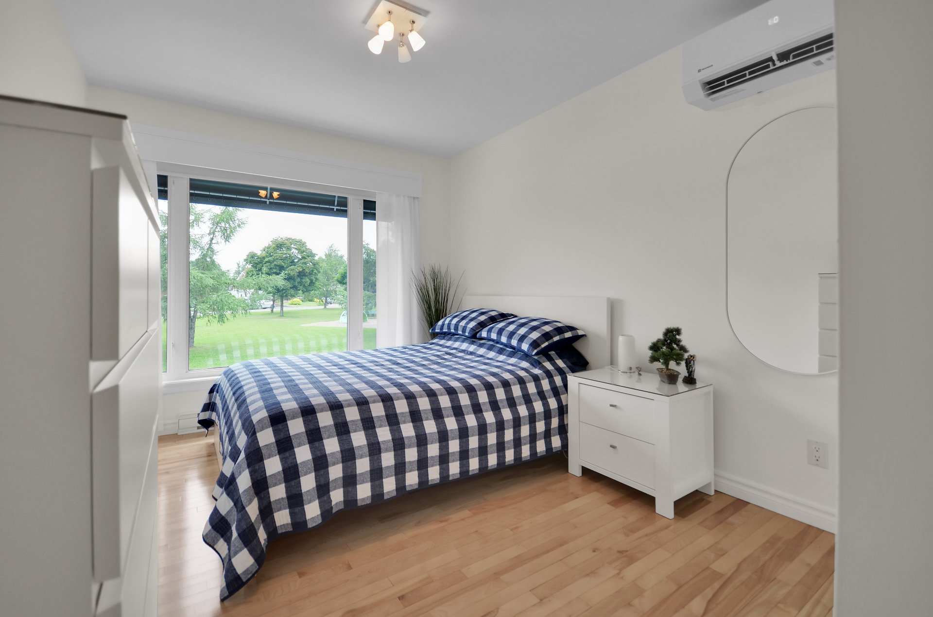 Cave/ chambre froide