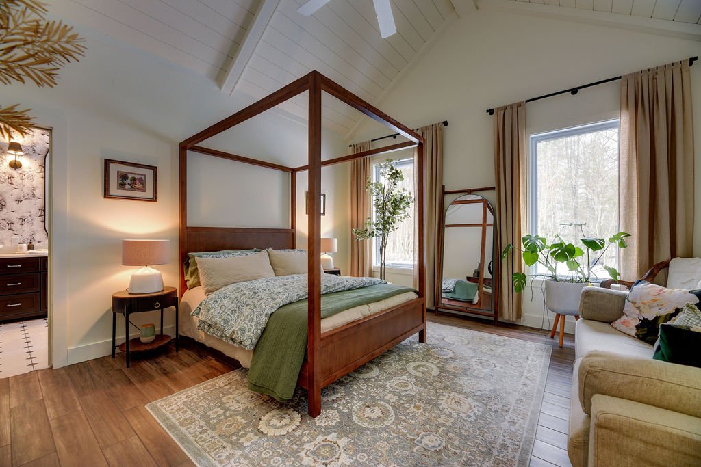 Primary bedroom