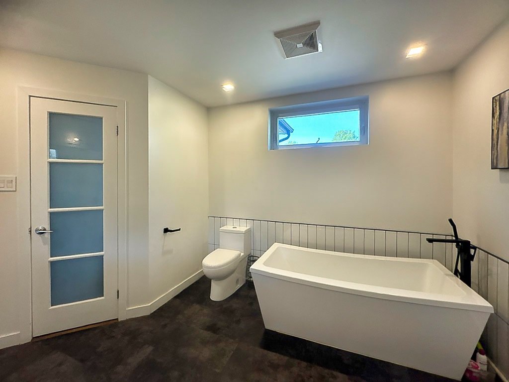 Salle de bains attenante à la CCP