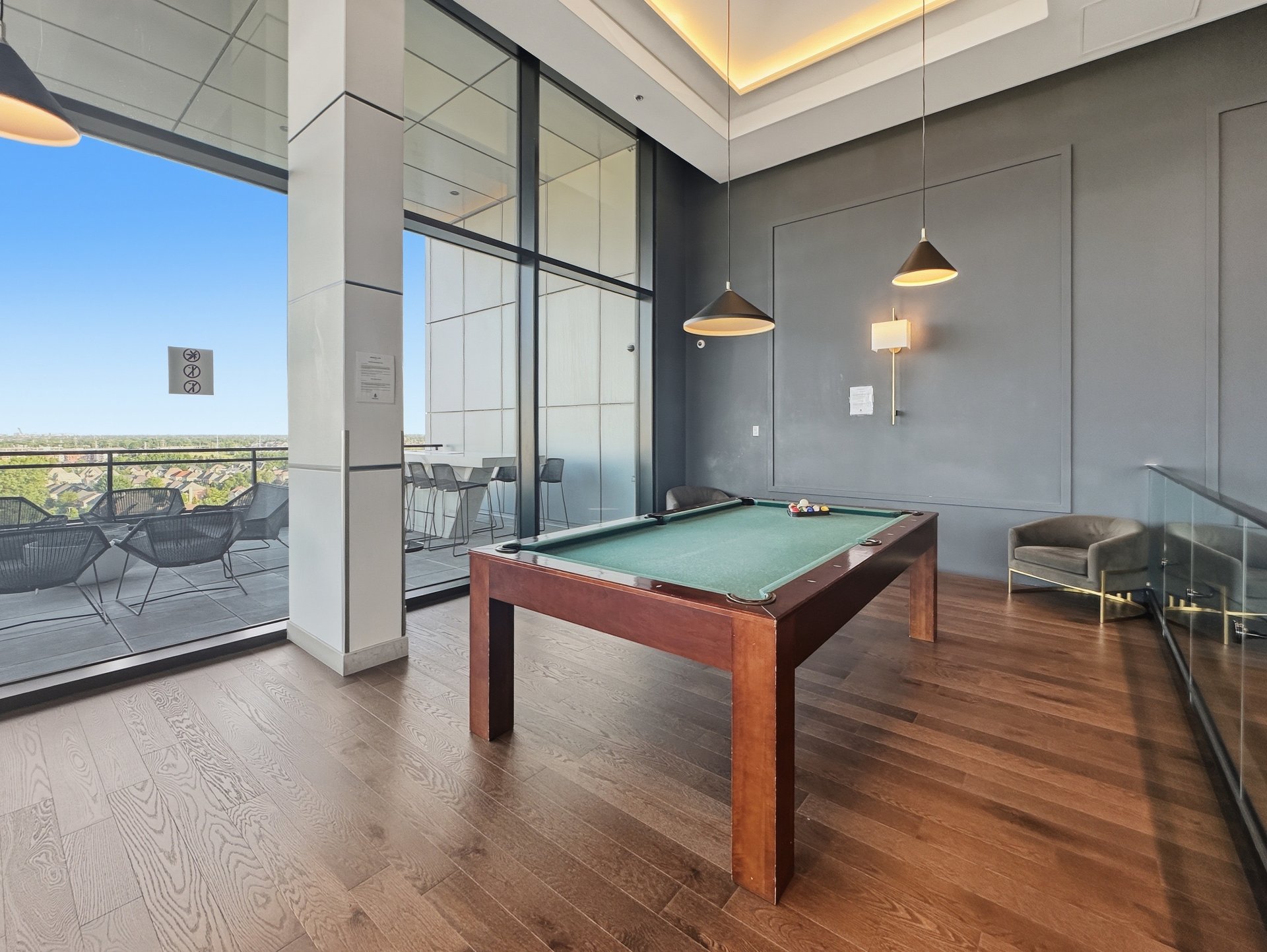 Sky lounge