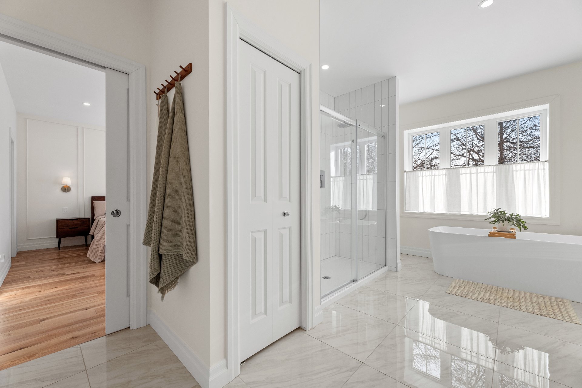 Salle de bains attenante à la CCP