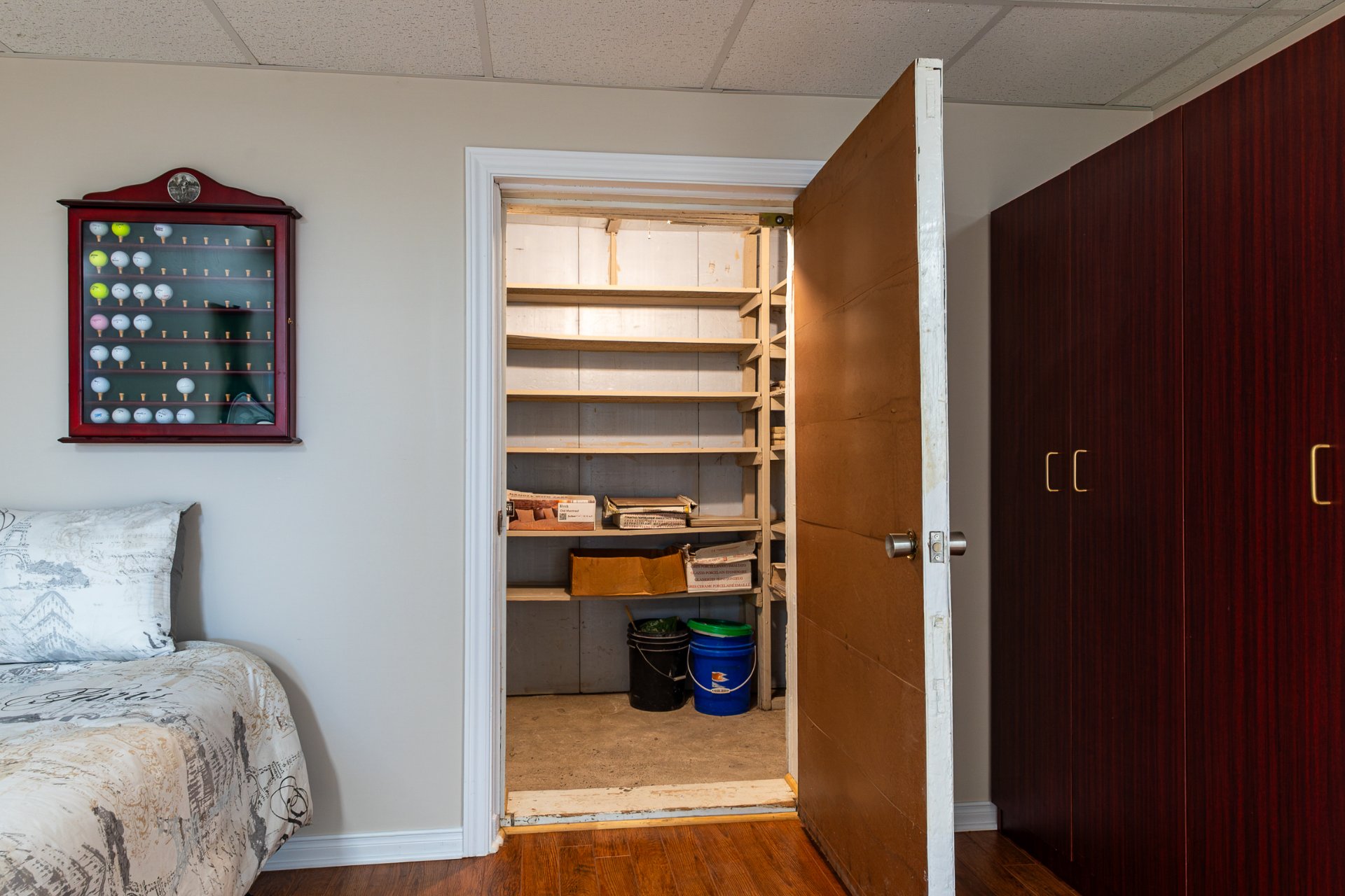 Cave/ chambre froide