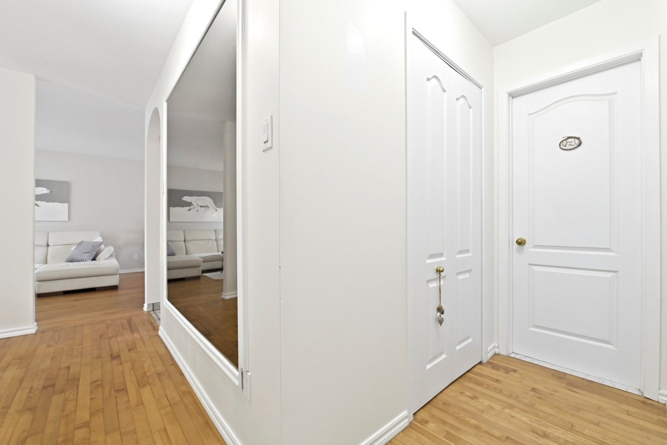 Corridor vers chambres