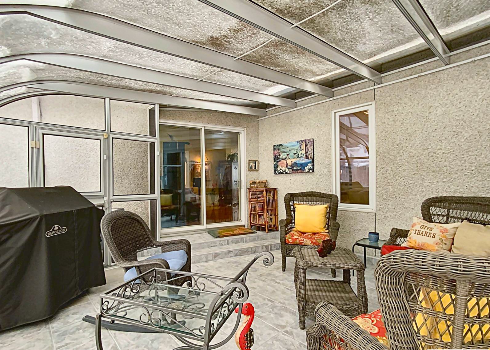 Solarium/Sunroom