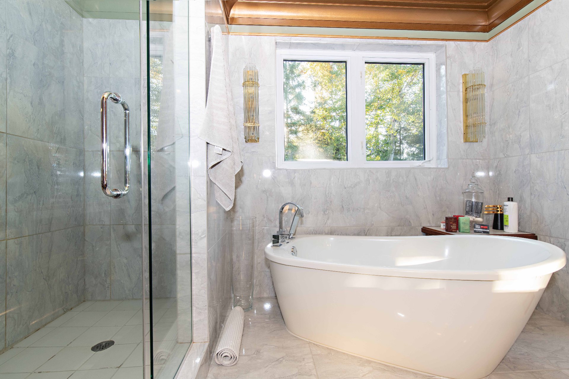 Salle de bains attenante à la CCP