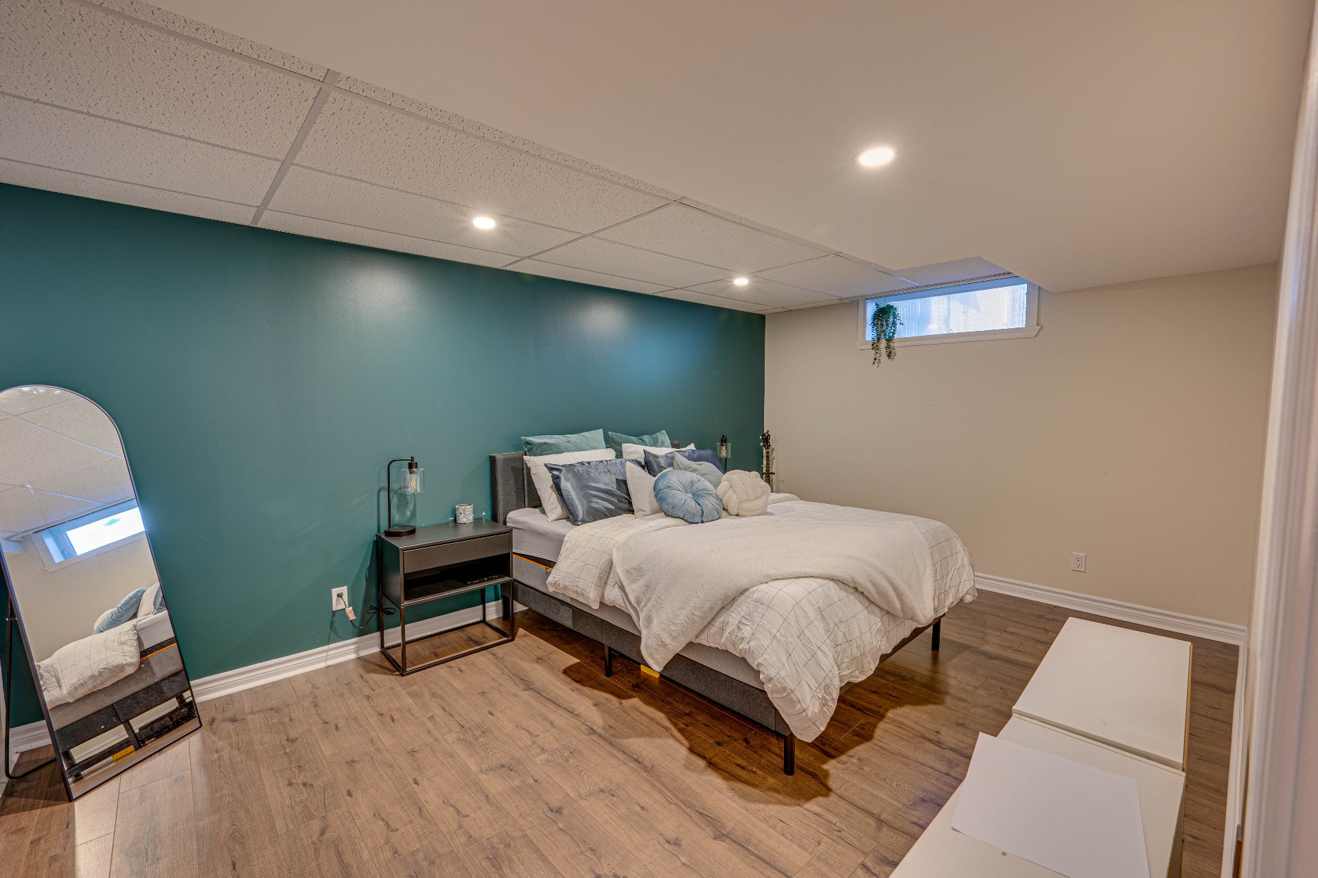 Primary bedroom