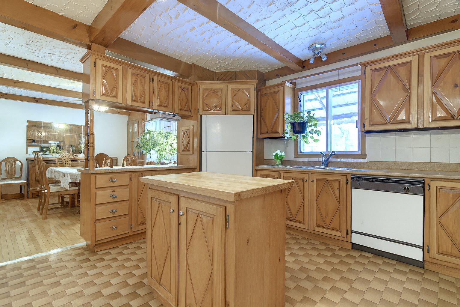 Photo optimisée et home staging réalisé avec AI