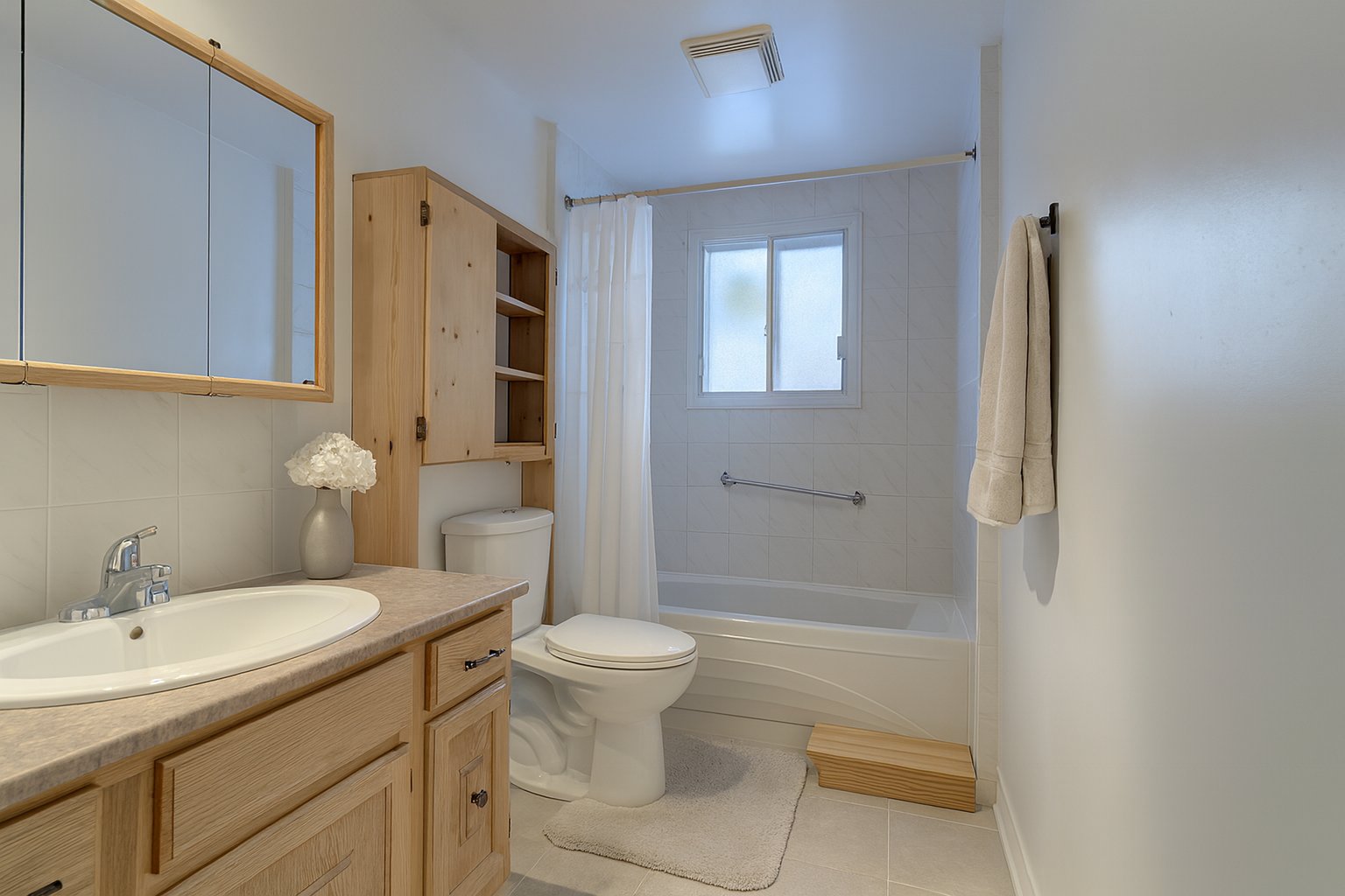 Image optimized and virtually staged with AI.