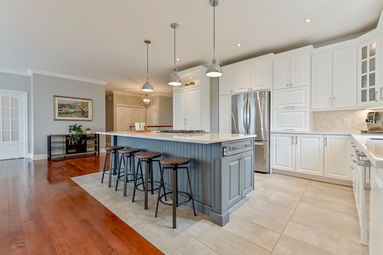 Comptoirs de quartz élégants et pratiques