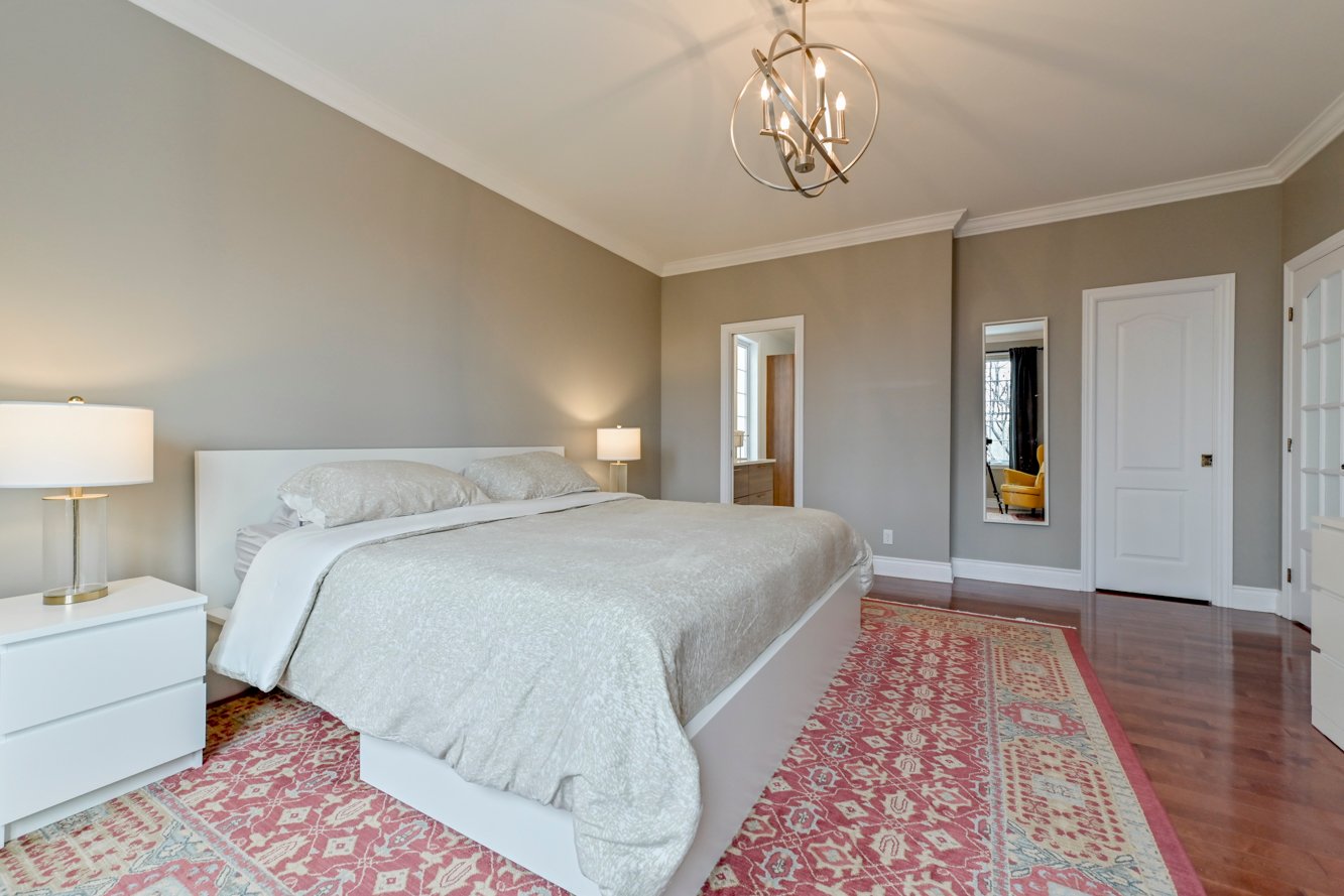 Accès à la salle de bain principale