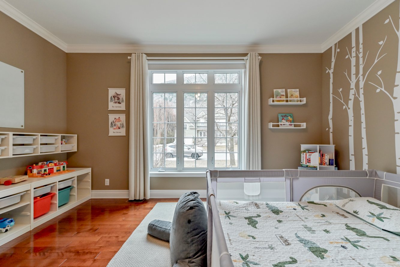 Vue directe sur le Mont-Saint-Hilaire