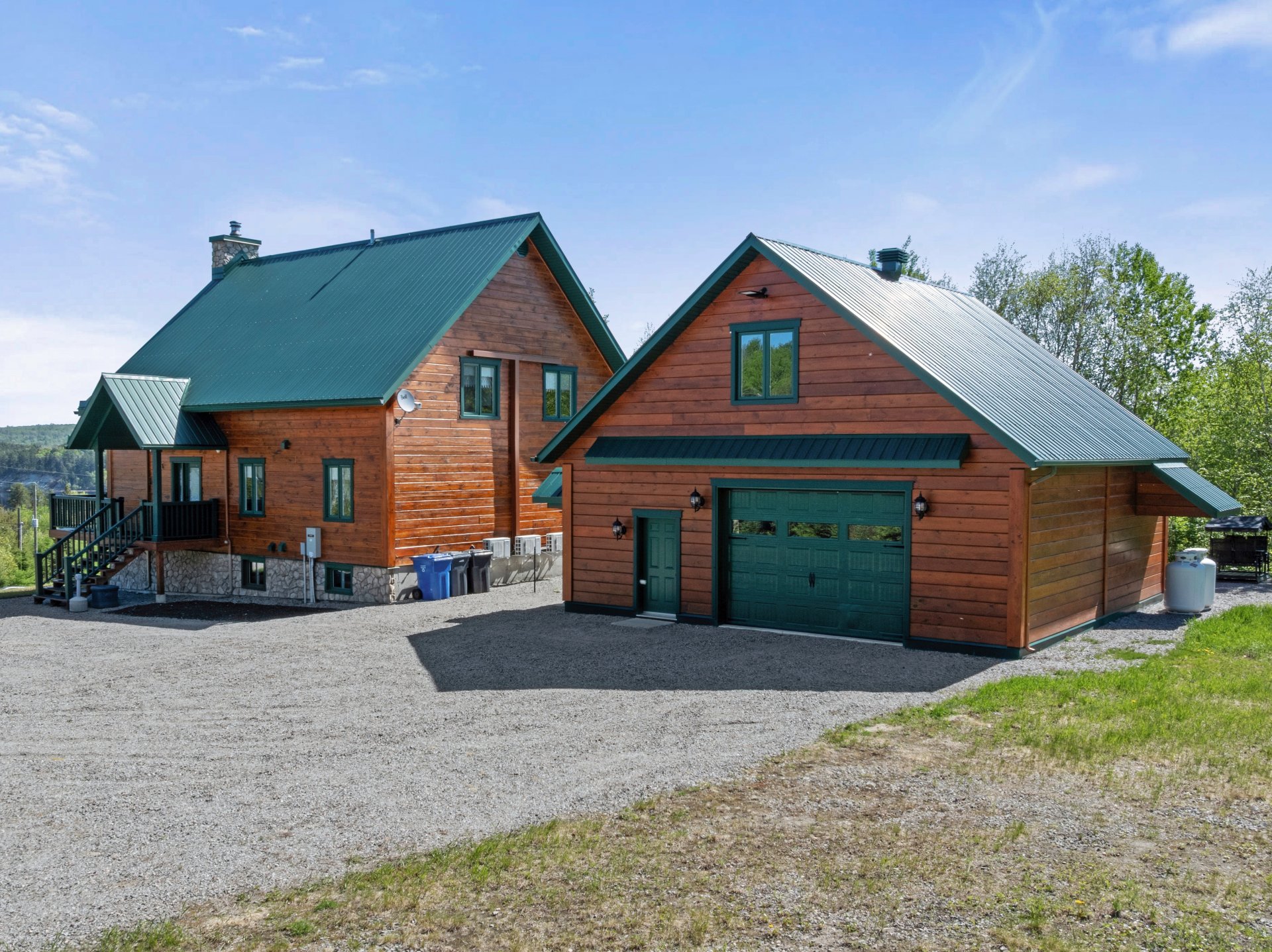 Garage