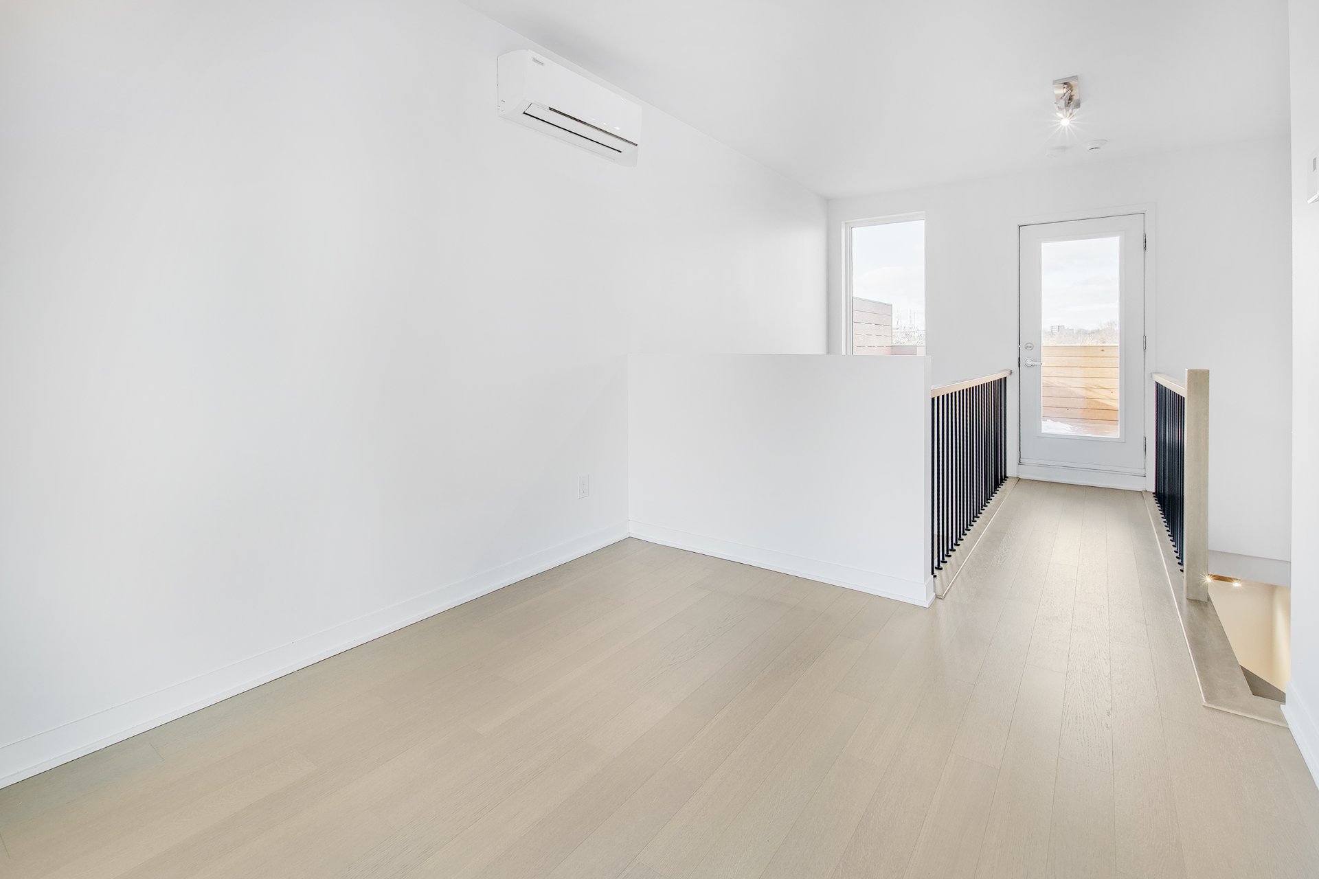 2nd bedroom or office