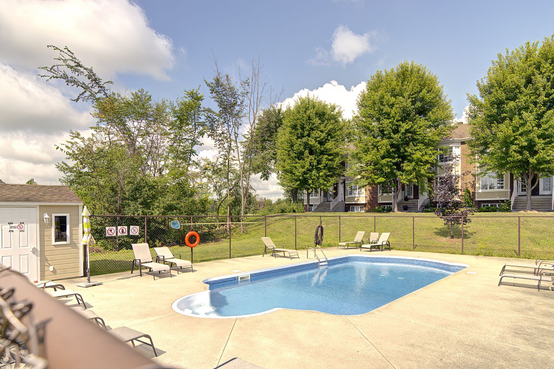 Pool