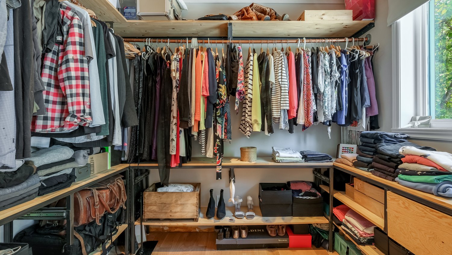 Walk-in closet