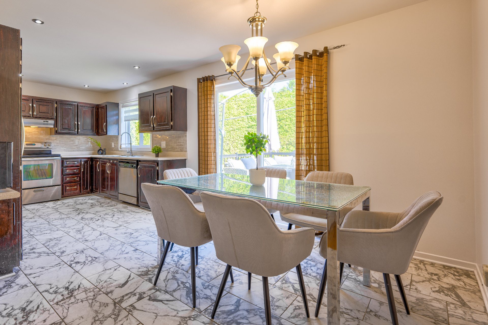 Dining room