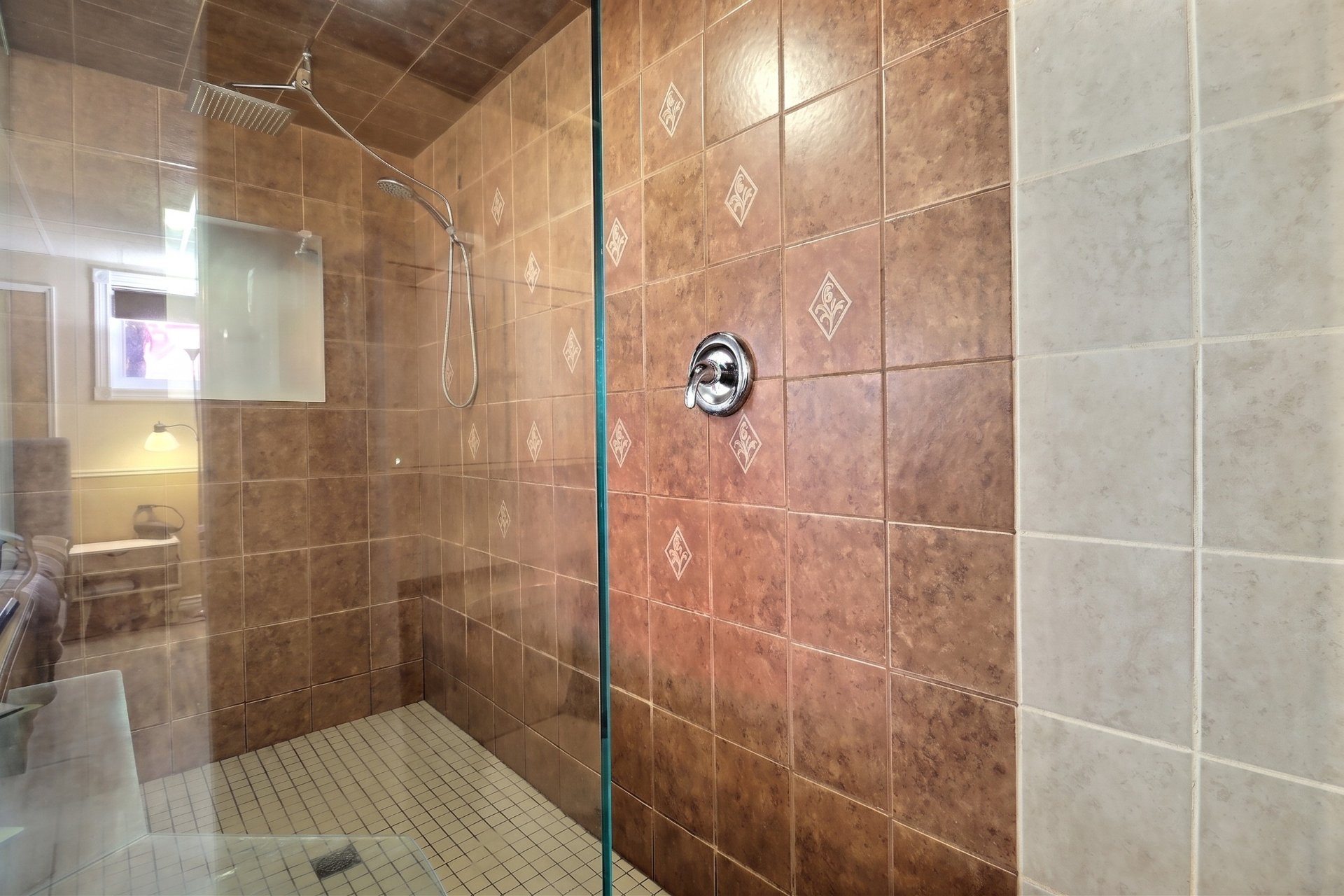 Douche en céramique