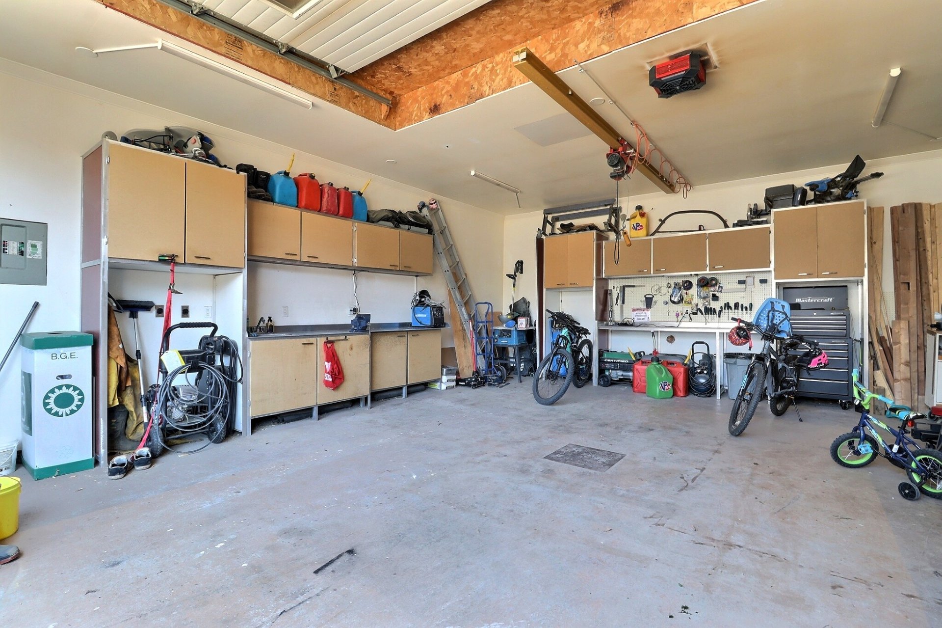 Intérieur du garage