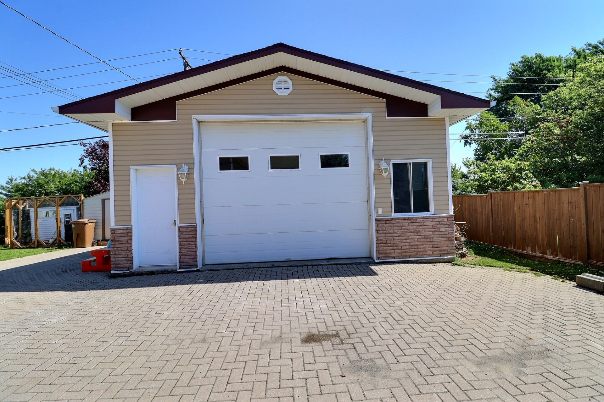 Garage détaché