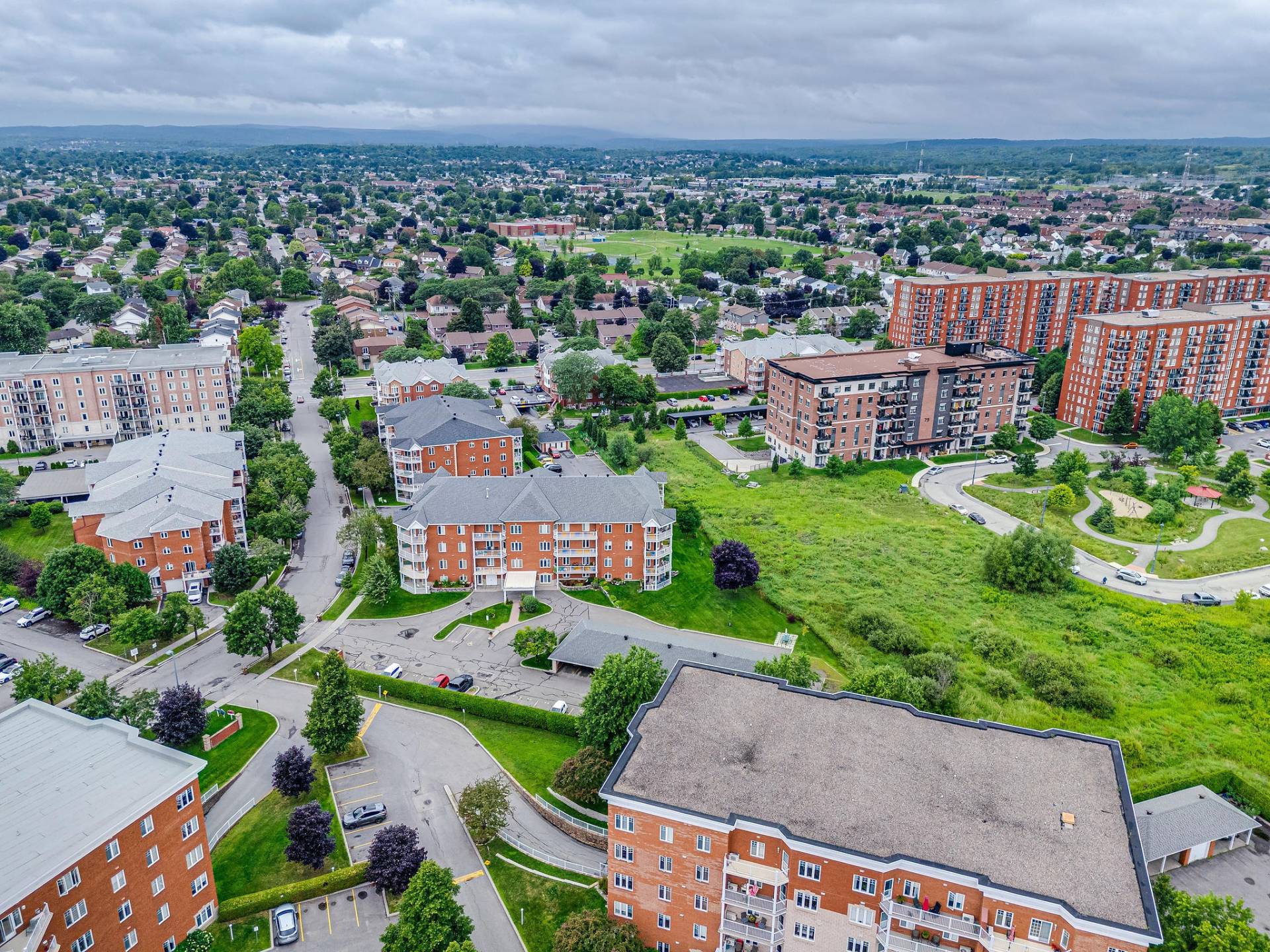 Aerial view of the neighborhood and surroundings