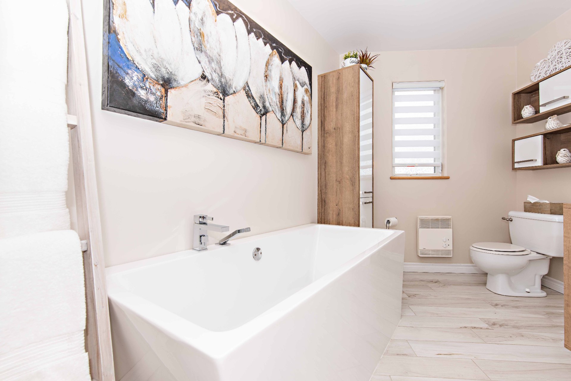 Ensuite bathroom
