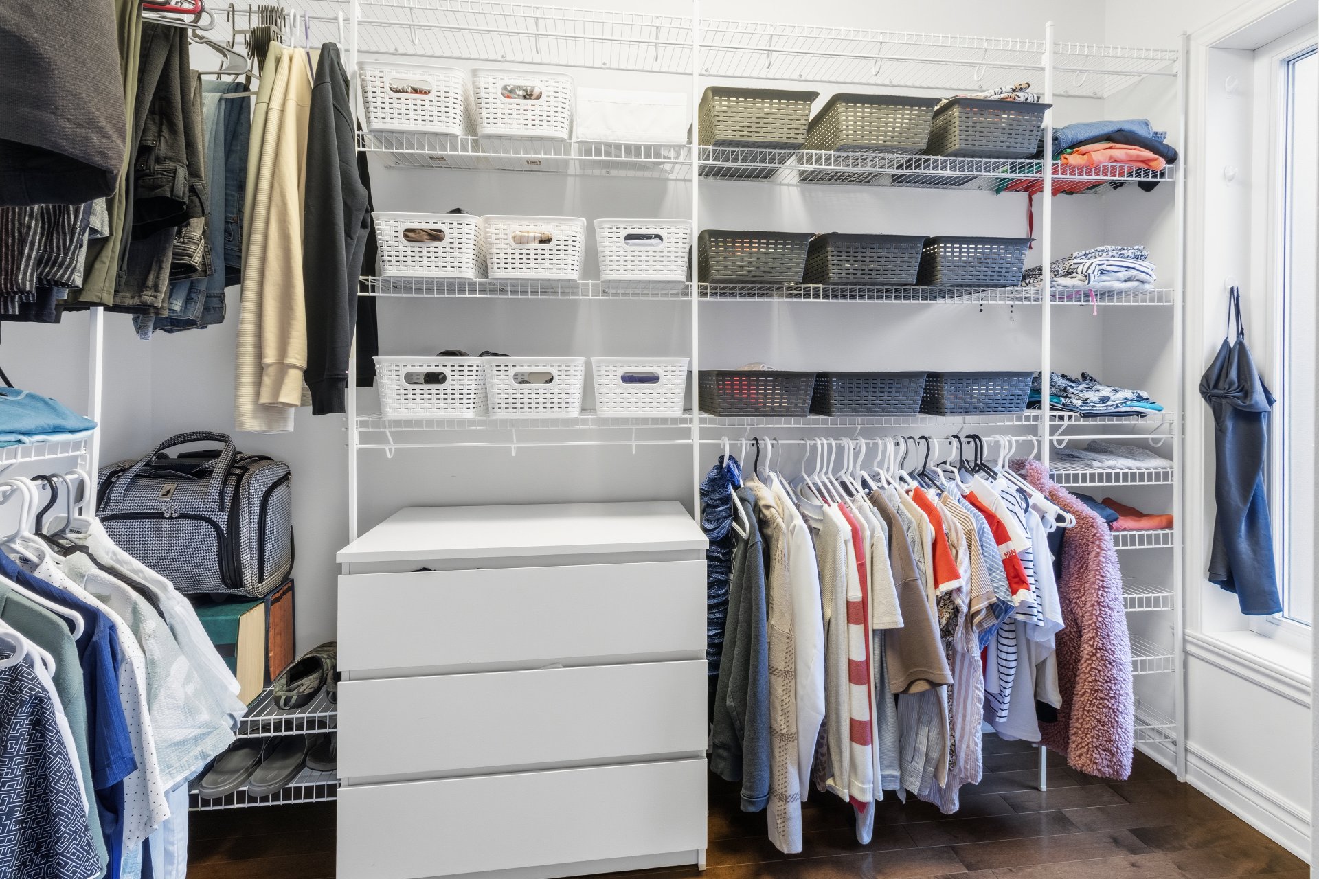 Walk-in closet
