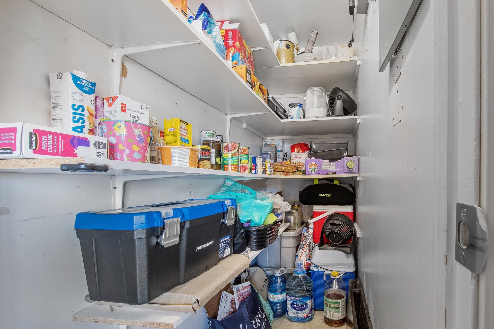 Walk-in closet