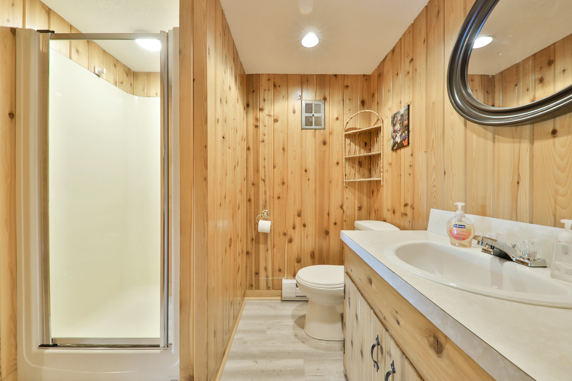 Salle de bains attenante à la CCP