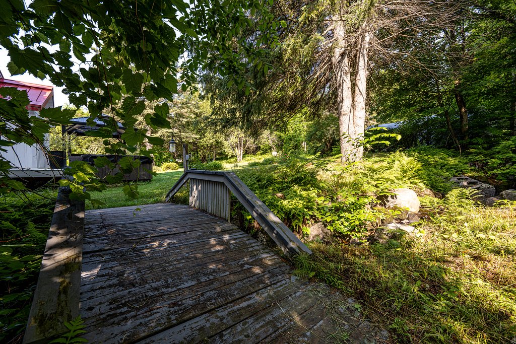 Land/Lot